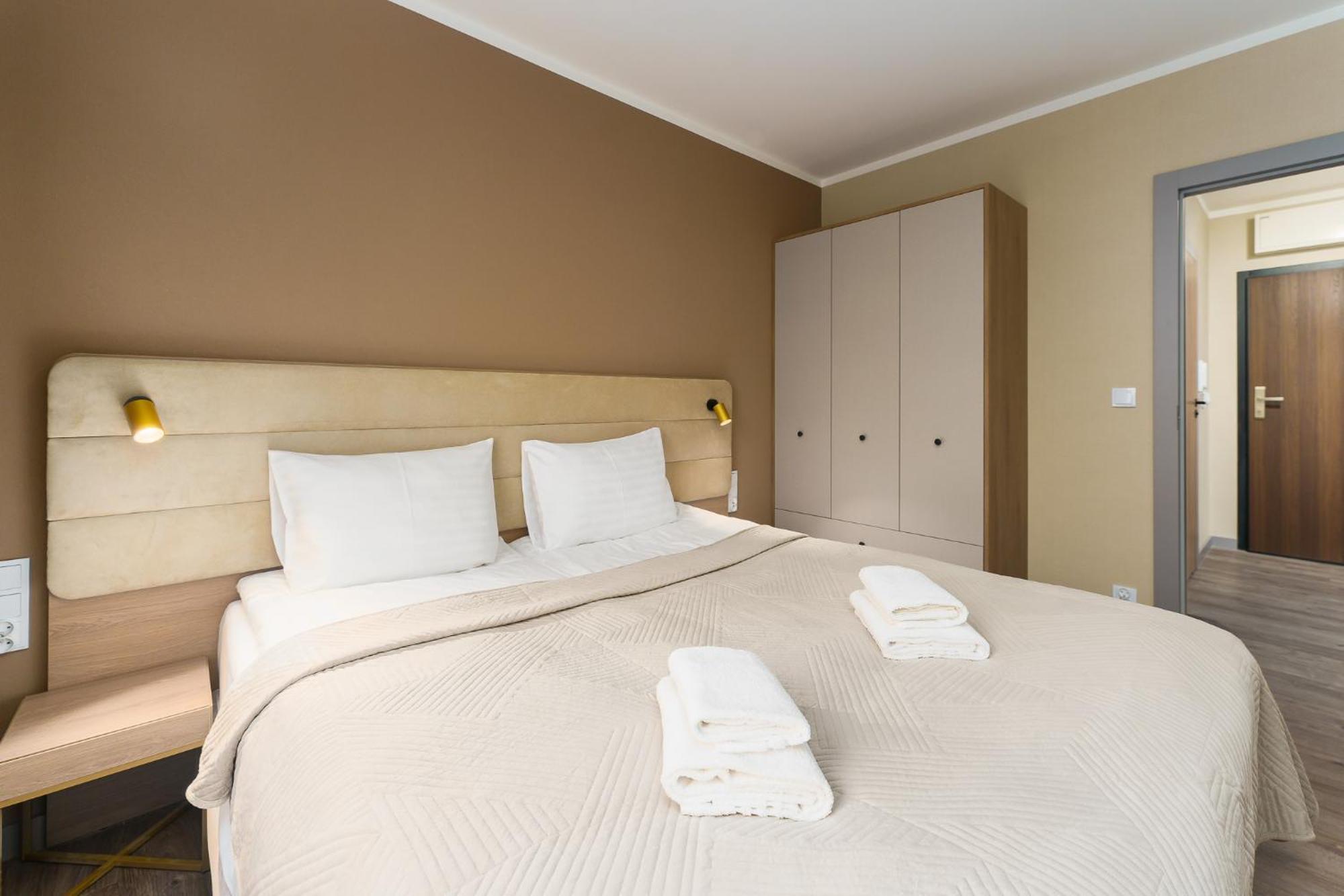 Bel Mare Holiday Apartments Near The Beach With Parking By Noclegi Renters เมียนซิดดรอแย ภายนอก รูปภาพ