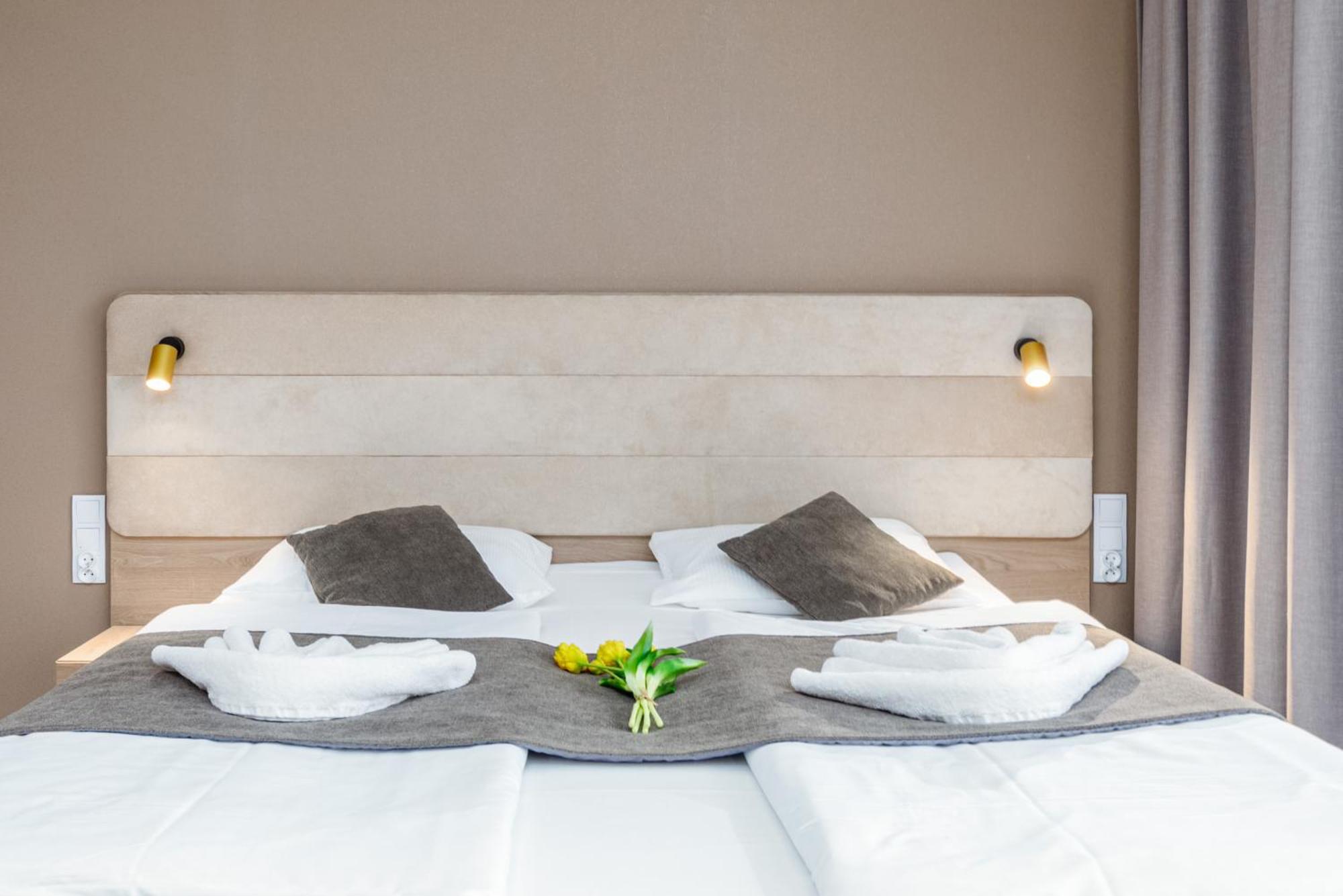 Bel Mare Holiday Apartments Near The Beach With Parking By Noclegi Renters เมียนซิดดรอแย ภายนอก รูปภาพ