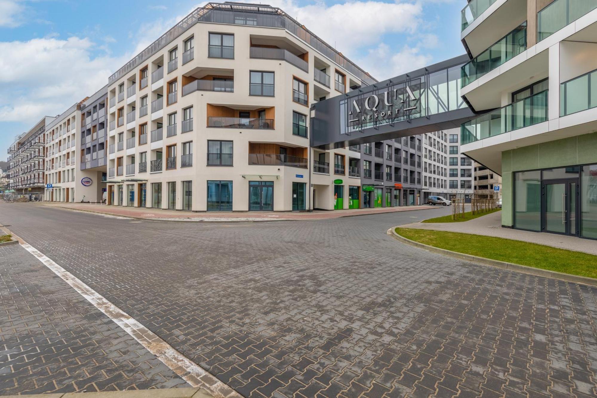 Bel Mare Holiday Apartments Near The Beach With Parking By Noclegi Renters เมียนซิดดรอแย ภายนอก รูปภาพ