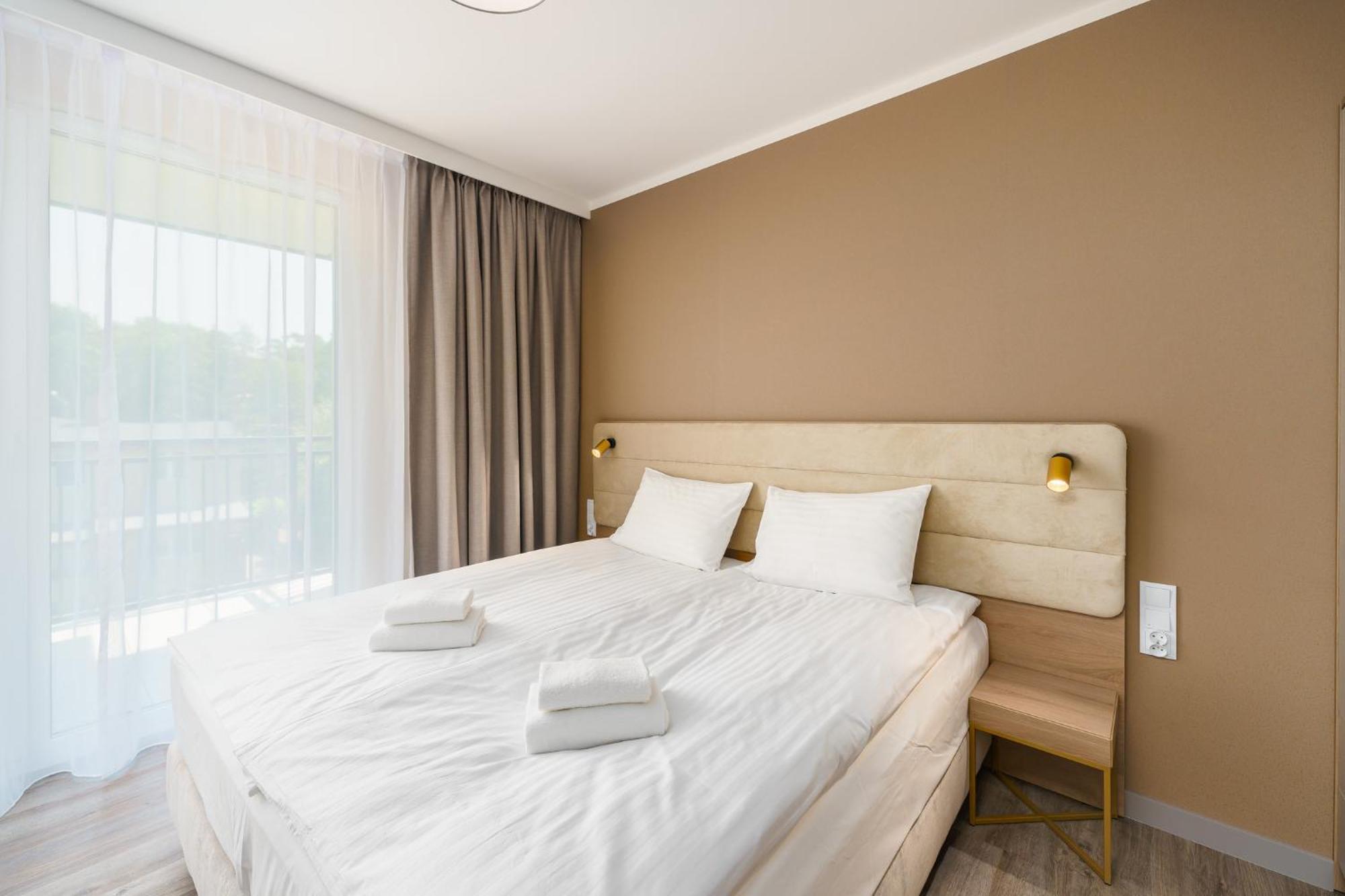 Bel Mare Holiday Apartments Near The Beach With Parking By Noclegi Renters เมียนซิดดรอแย ภายนอก รูปภาพ
