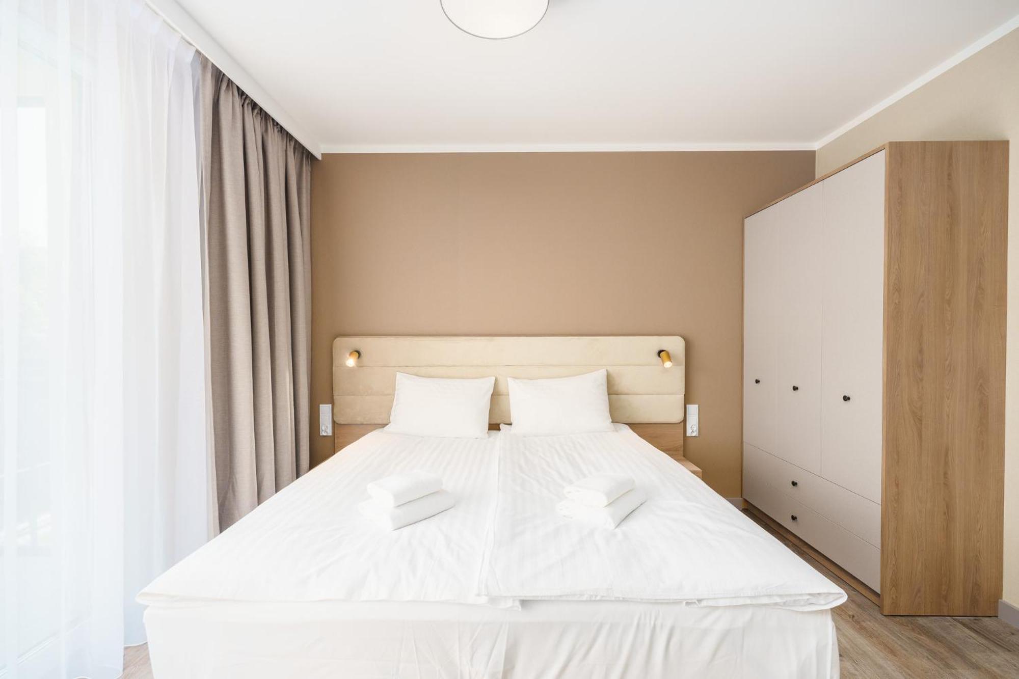 Bel Mare Holiday Apartments Near The Beach With Parking By Noclegi Renters เมียนซิดดรอแย ภายนอก รูปภาพ